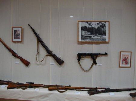 Выставка советского и немецкого оружия времён ВОВ